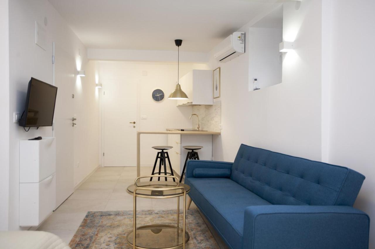 Studio Apartment Jon Сплит Екстериор снимка