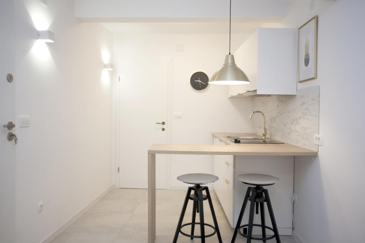 Studio Apartment Jon Сплит Екстериор снимка